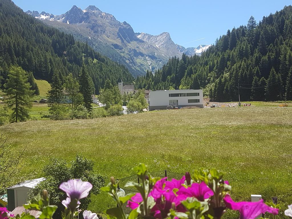 Apart Gschwandthof Sankt Leonhard im Pitztal Esterno foto