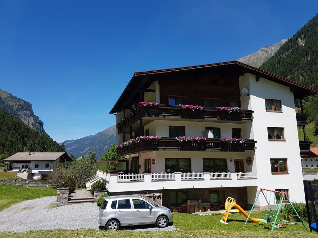 Apart Gschwandthof Sankt Leonhard im Pitztal Esterno foto