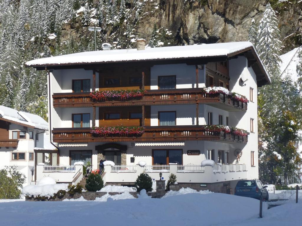 Apart Gschwandthof Sankt Leonhard im Pitztal Esterno foto